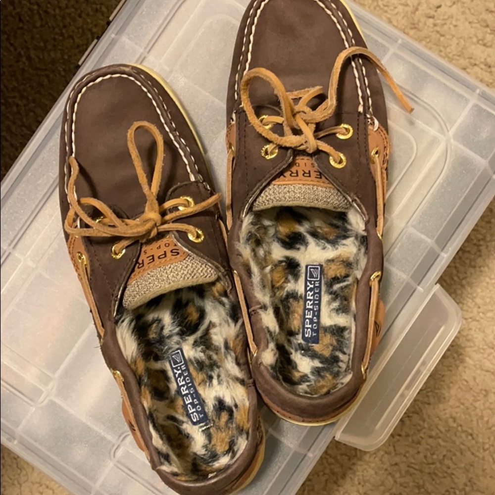 Brown leopard sperrys